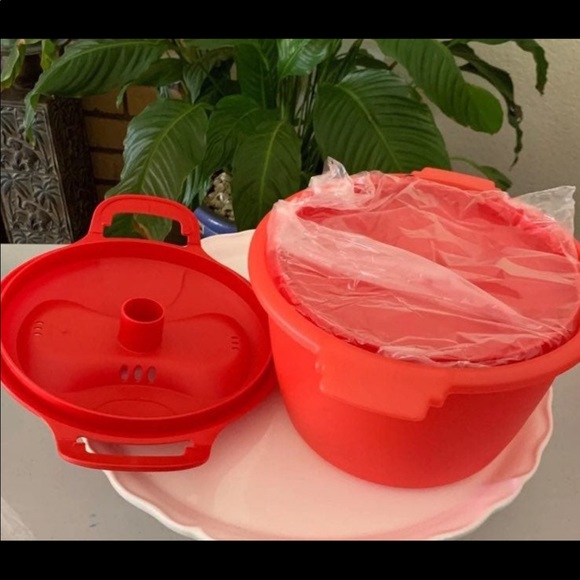 Tupperware Microwave Rice & Vegetable Cooker Steamer - Picture 7 of 10
